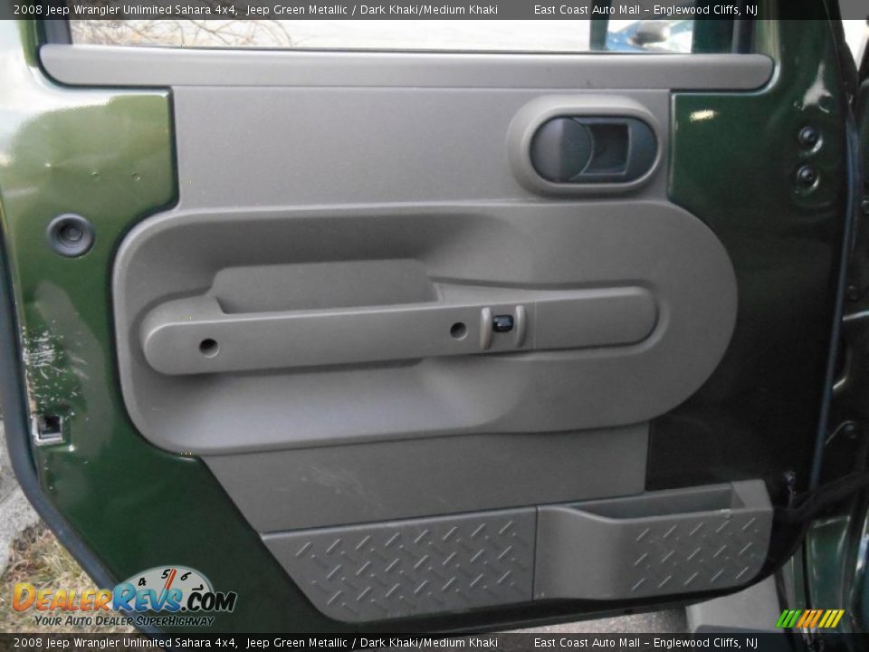 2008 Jeep Wrangler Unlimited Sahara 4x4 Jeep Green Metallic / Dark Khaki/Medium Khaki Photo #15