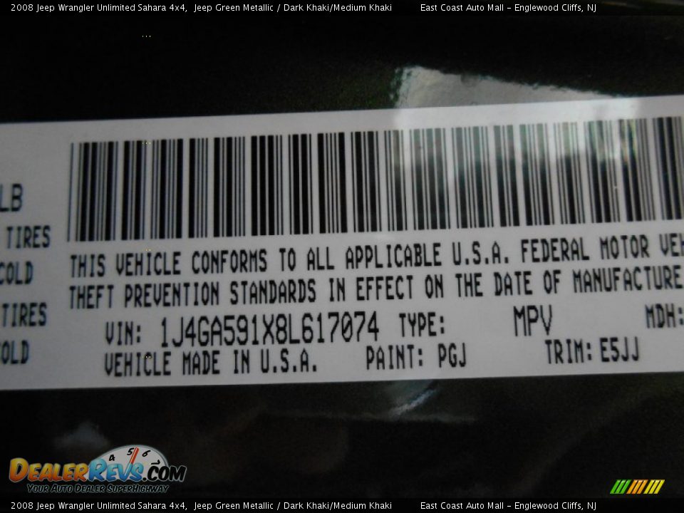 2008 Jeep Wrangler Unlimited Sahara 4x4 Jeep Green Metallic / Dark Khaki/Medium Khaki Photo #17