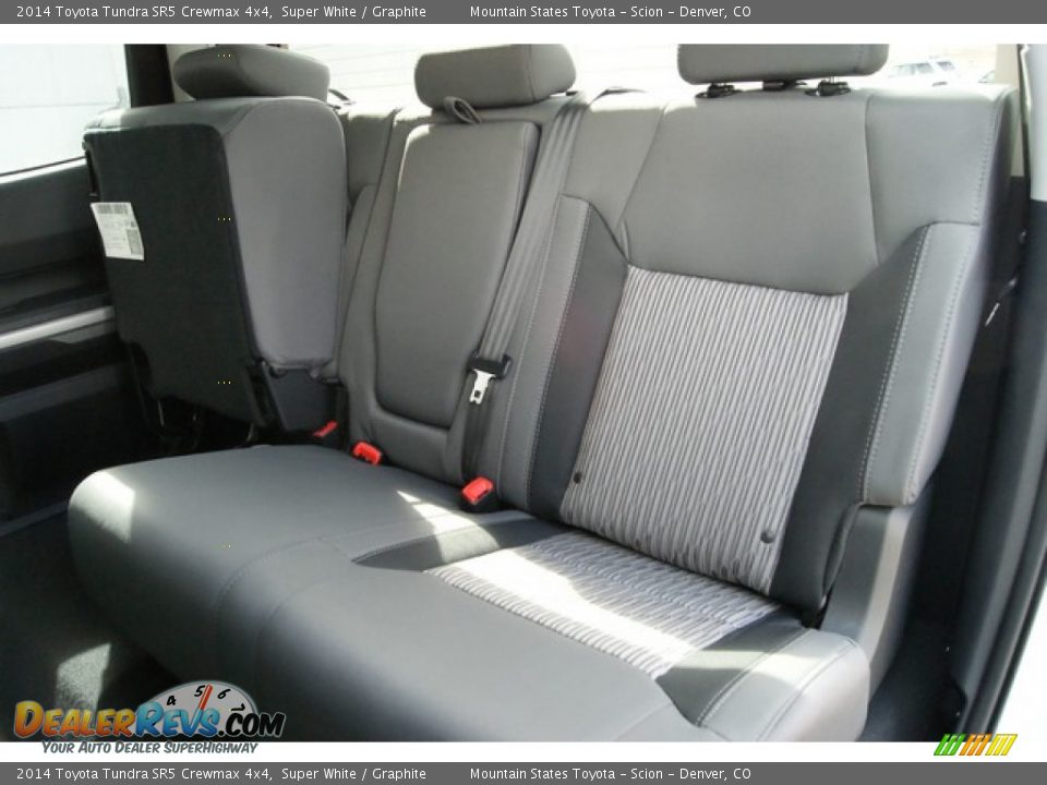 2014 Toyota Tundra SR5 Crewmax 4x4 Super White / Graphite Photo #7