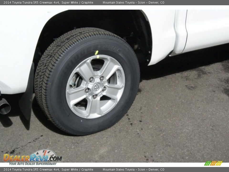 2014 Toyota Tundra SR5 Crewmax 4x4 Super White / Graphite Photo #9