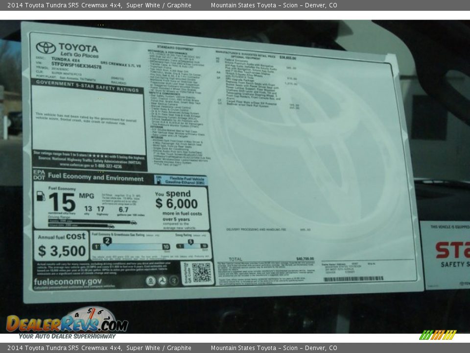2014 Toyota Tundra SR5 Crewmax 4x4 Super White / Graphite Photo #10