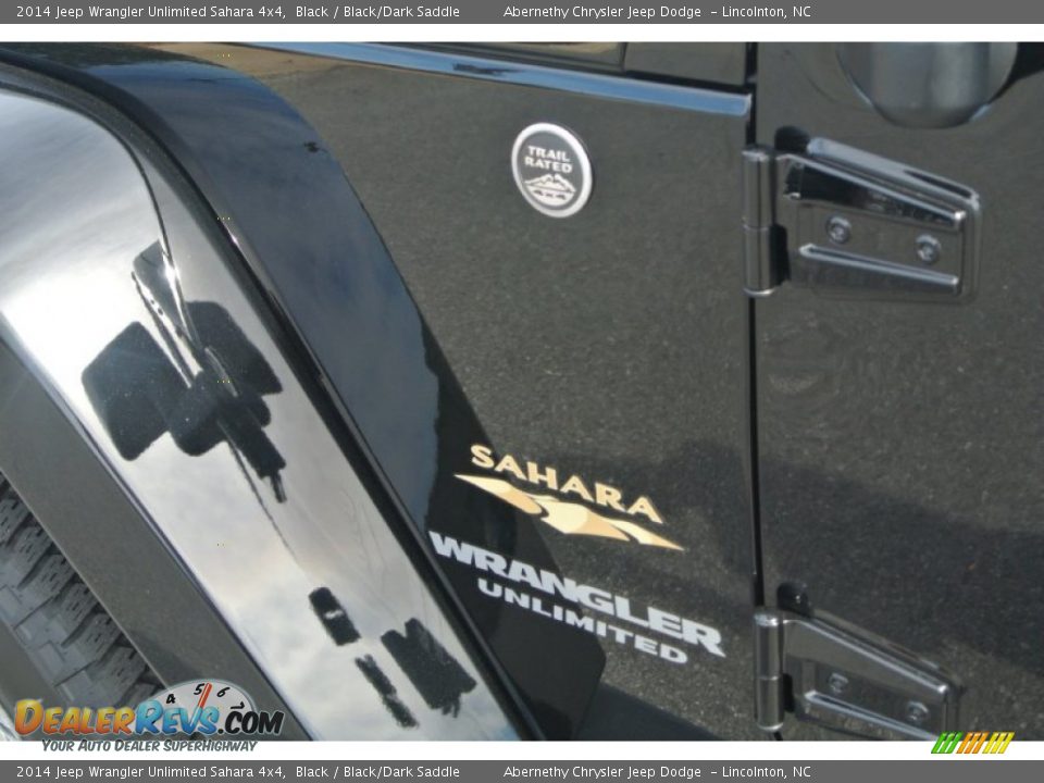 2014 Jeep Wrangler Unlimited Sahara 4x4 Black / Black/Dark Saddle Photo #7