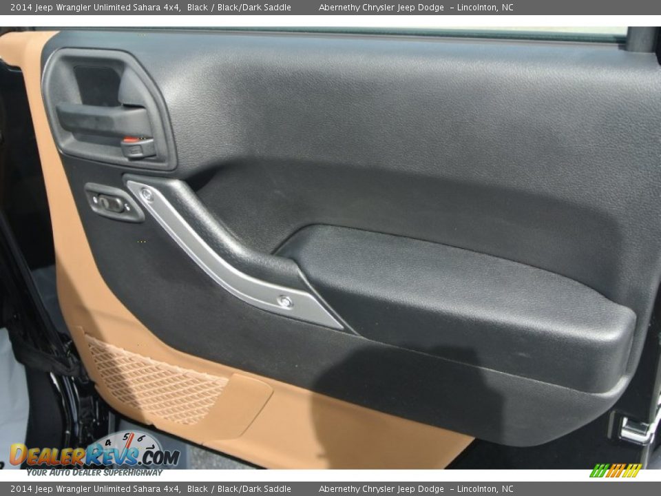 2014 Jeep Wrangler Unlimited Sahara 4x4 Black / Black/Dark Saddle Photo #20