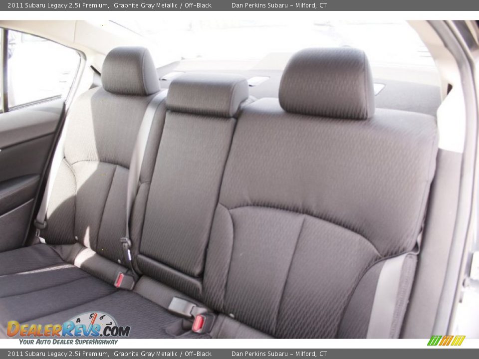 2011 Subaru Legacy 2.5i Premium Graphite Gray Metallic / Off-Black Photo #15