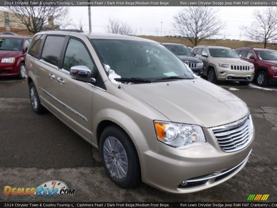 2014 Chrysler Town & Country Touring-L Cashmere Pearl / Dark Frost Beige/Medium Frost Beige Photo #4
