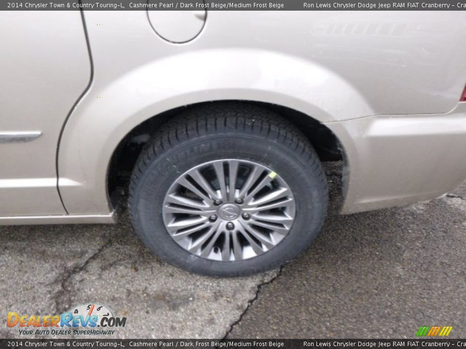 2014 Chrysler Town & Country Touring-L Cashmere Pearl / Dark Frost Beige/Medium Frost Beige Photo #9