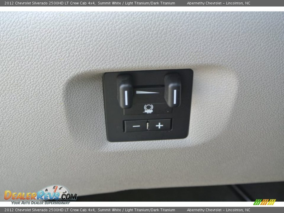 2012 Chevrolet Silverado 2500HD LT Crew Cab 4x4 Summit White / Light Titanium/Dark Titanium Photo #10