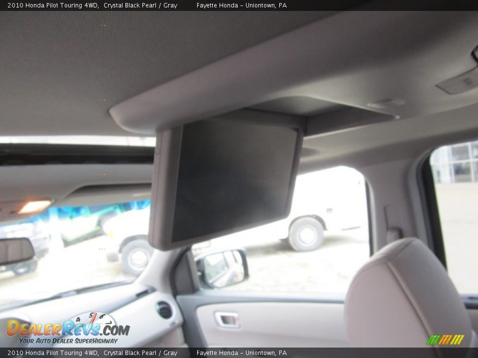 2010 Honda Pilot Touring 4WD Crystal Black Pearl / Gray Photo #10