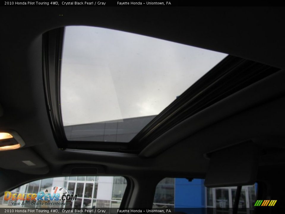 2010 Honda Pilot Touring 4WD Crystal Black Pearl / Gray Photo #12