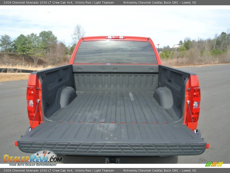 2009 Chevrolet Silverado 1500 LT Crew Cab 4x4 Victory Red / Light Titanium Photo #5