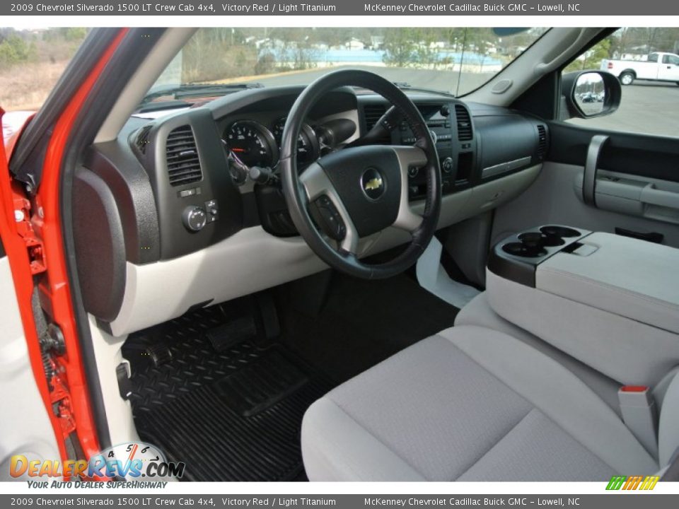 2009 Chevrolet Silverado 1500 LT Crew Cab 4x4 Victory Red / Light Titanium Photo #22