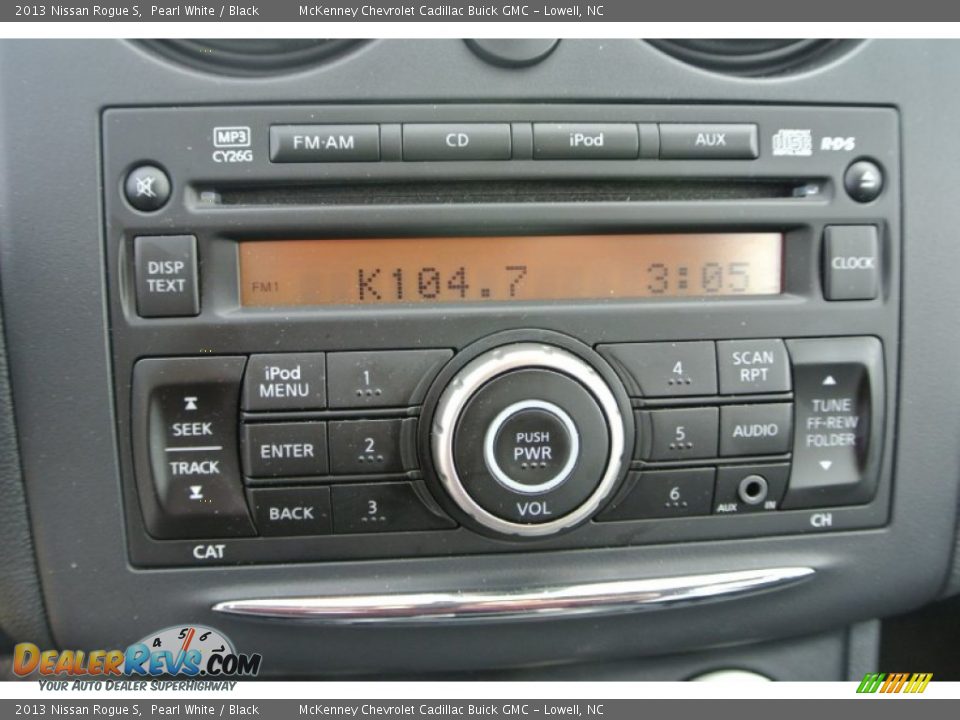 2013 Nissan Rogue S Pearl White / Black Photo #11