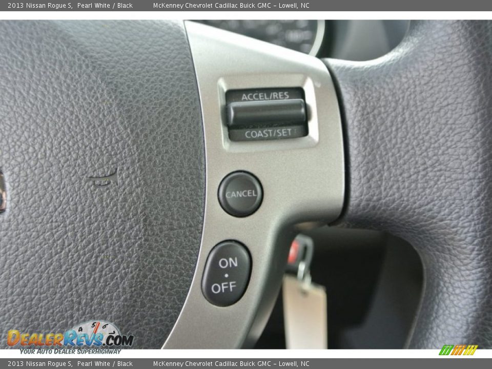 2013 Nissan Rogue S Pearl White / Black Photo #13