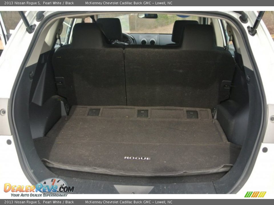 2013 Nissan Rogue S Pearl White / Black Photo #16