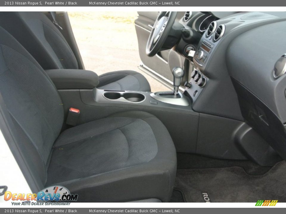 2013 Nissan Rogue S Pearl White / Black Photo #18