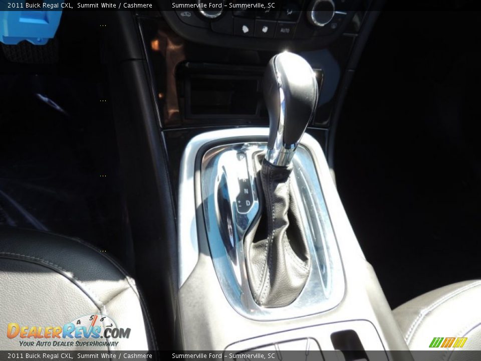 2011 Buick Regal CXL Summit White / Cashmere Photo #19
