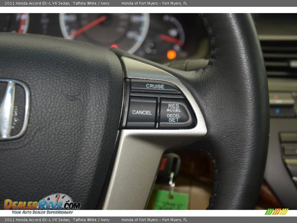 2011 Honda Accord EX-L V6 Sedan Taffeta White / Ivory Photo #19