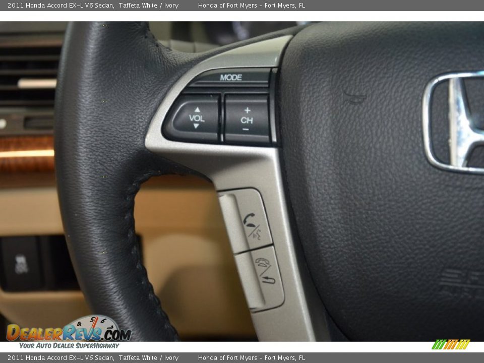 2011 Honda Accord EX-L V6 Sedan Taffeta White / Ivory Photo #20