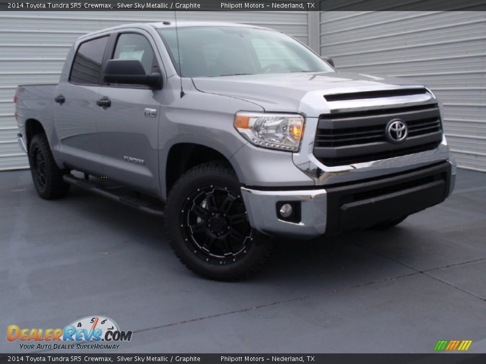 2014 Toyota Tundra SR5 Crewmax Silver Sky Metallic / Graphite Photo #2