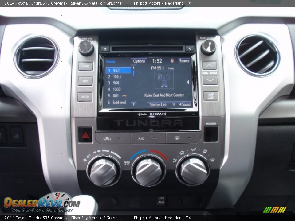 2014 Toyota Tundra SR5 Crewmax Silver Sky Metallic / Graphite Photo #30