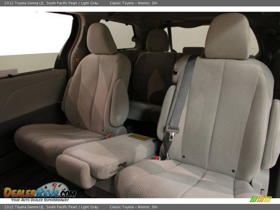 2012 Toyota Sienna LE South Pacific Pearl / Light Gray Photo #29