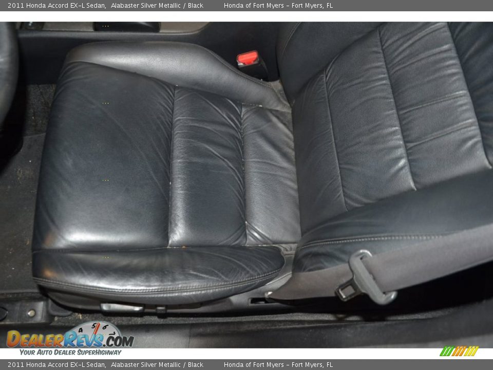 2011 Honda Accord EX-L Sedan Alabaster Silver Metallic / Black Photo #7