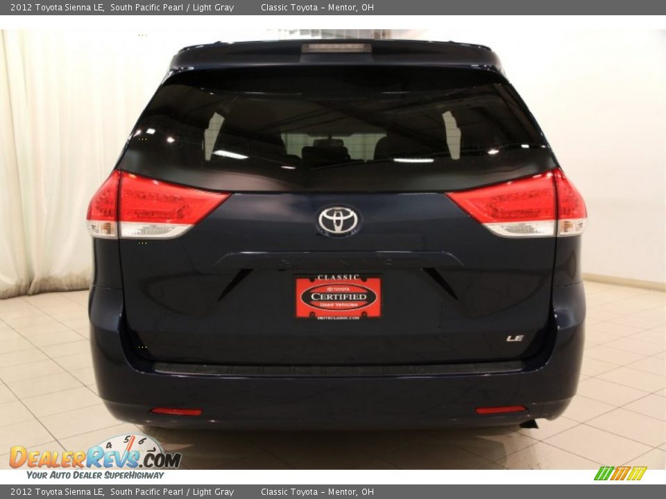 2012 Toyota Sienna LE South Pacific Pearl / Light Gray Photo #36