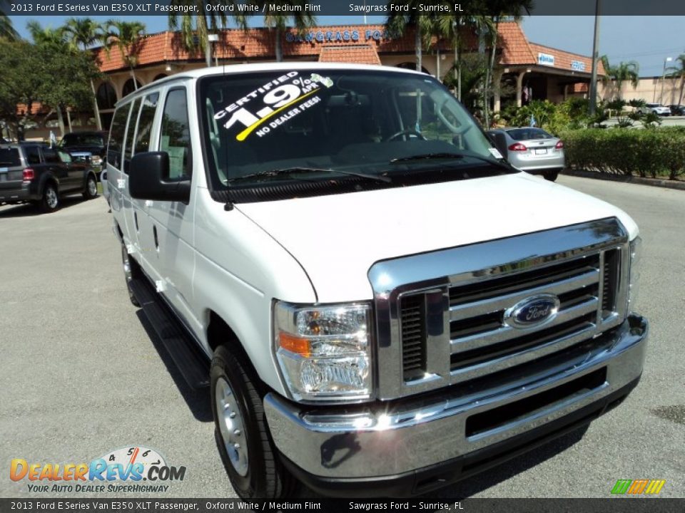2013 Ford E Series Van E350 XLT Passenger Oxford White / Medium Flint Photo #2