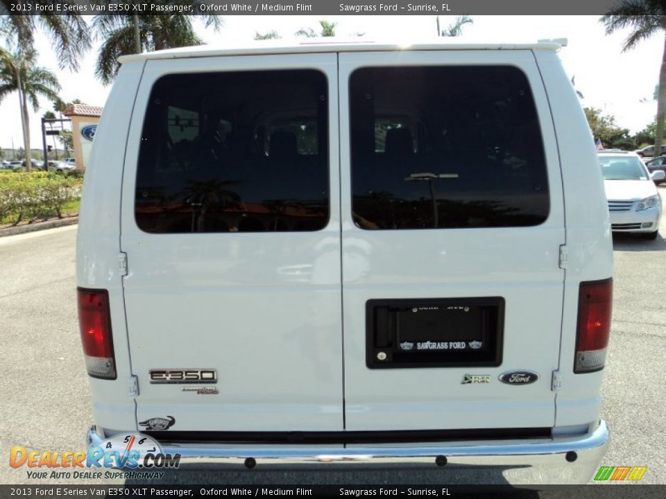 2013 Ford E Series Van E350 XLT Passenger Oxford White / Medium Flint Photo #7