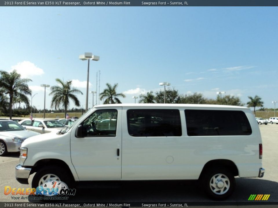 2013 Ford E Series Van E350 XLT Passenger Oxford White / Medium Flint Photo #12