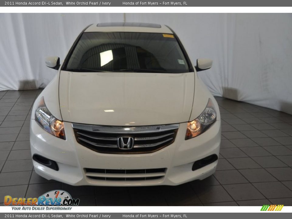 2011 Honda Accord EX-L Sedan White Orchid Pearl / Ivory Photo #2