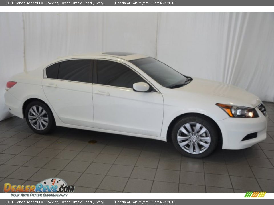 2011 Honda Accord EX-L Sedan White Orchid Pearl / Ivory Photo #4
