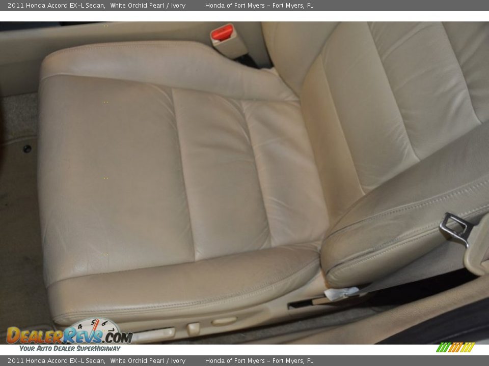2011 Honda Accord EX-L Sedan White Orchid Pearl / Ivory Photo #6