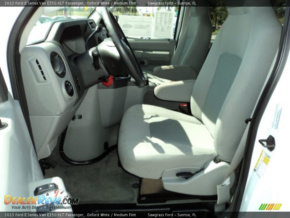 2013 Ford E Series Van E350 XLT Passenger Oxford White / Medium Flint Photo #18