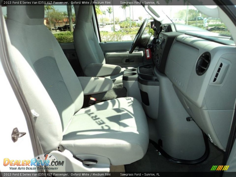 2013 Ford E Series Van E350 XLT Passenger Oxford White / Medium Flint Photo #20