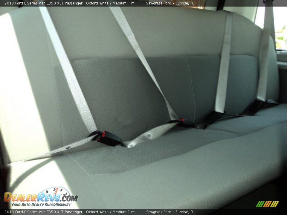 2013 Ford E Series Van E350 XLT Passenger Oxford White / Medium Flint Photo #23
