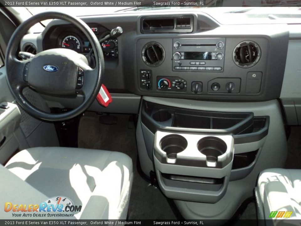 2013 Ford E Series Van E350 XLT Passenger Oxford White / Medium Flint Photo #24