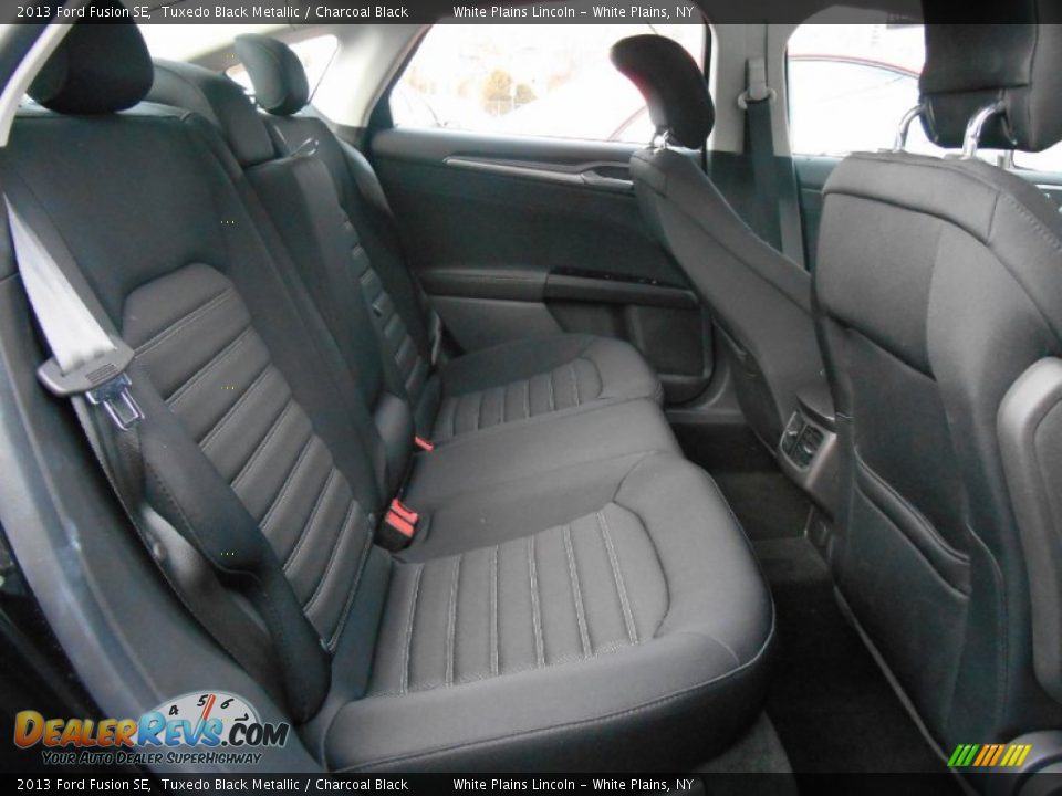 2013 Ford Fusion SE Tuxedo Black Metallic / Charcoal Black Photo #7