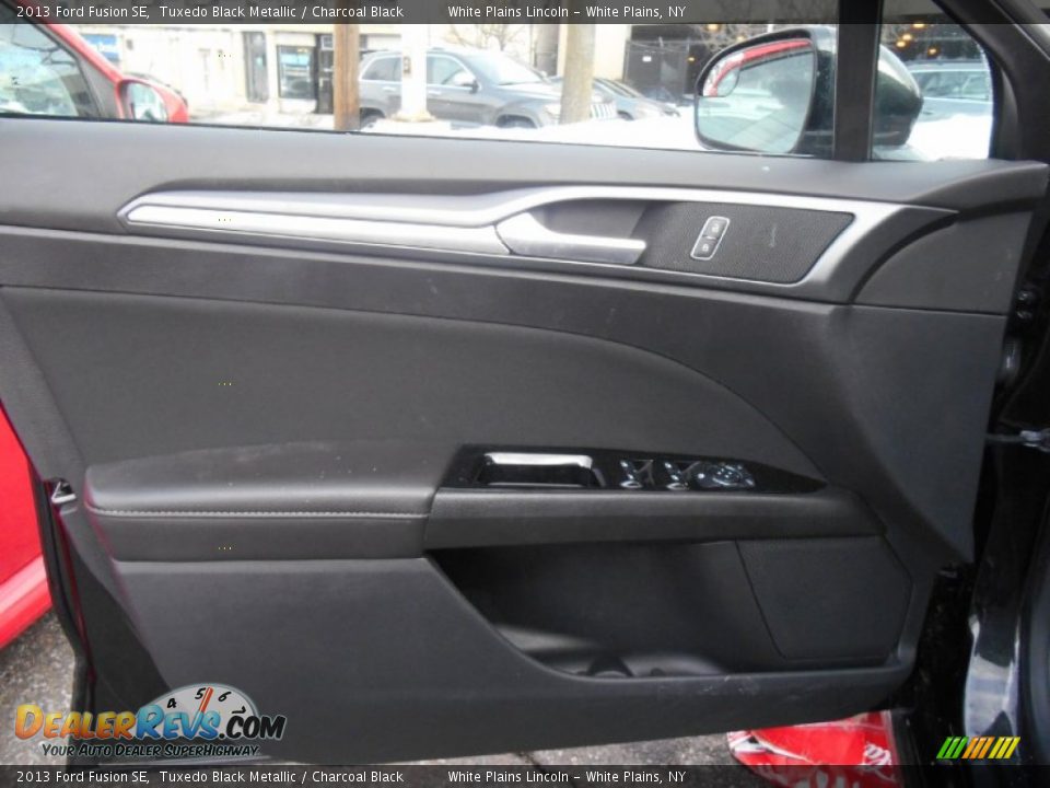 2013 Ford Fusion SE Tuxedo Black Metallic / Charcoal Black Photo #10