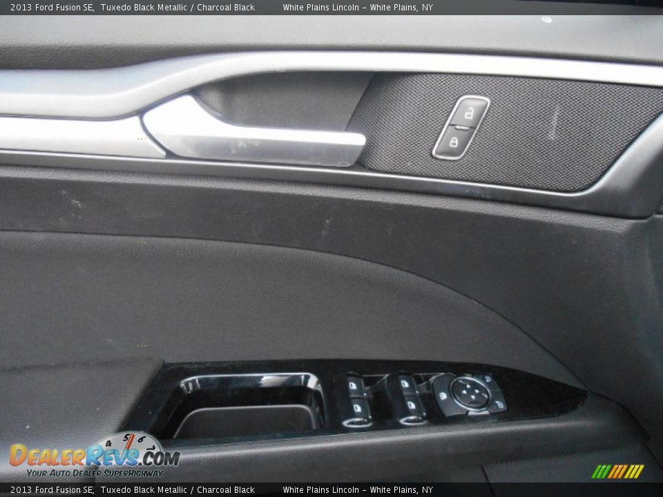 2013 Ford Fusion SE Tuxedo Black Metallic / Charcoal Black Photo #11