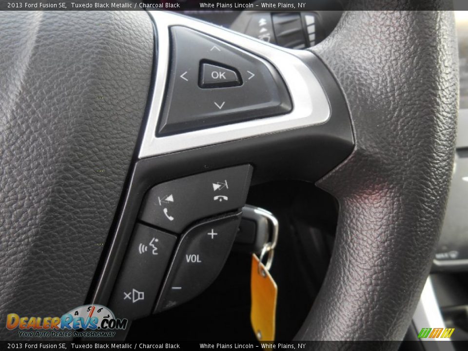 2013 Ford Fusion SE Tuxedo Black Metallic / Charcoal Black Photo #16