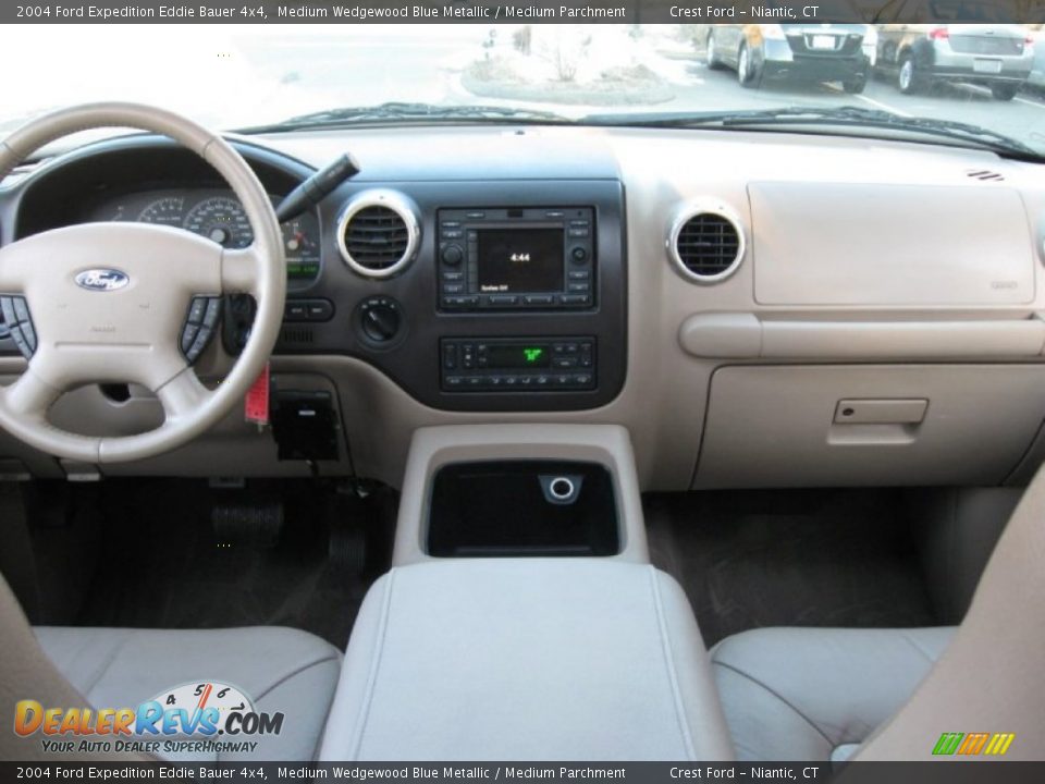 2004 Ford Expedition Eddie Bauer 4x4 Medium Wedgewood Blue Metallic / Medium Parchment Photo #12