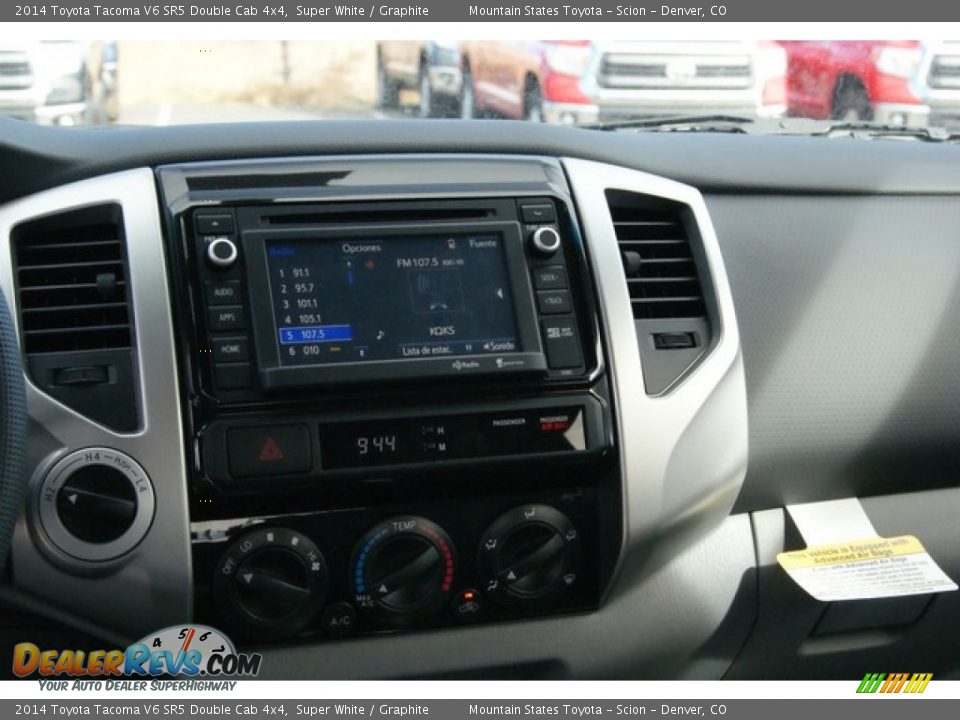 2014 Toyota Tacoma V6 SR5 Double Cab 4x4 Super White / Graphite Photo #7