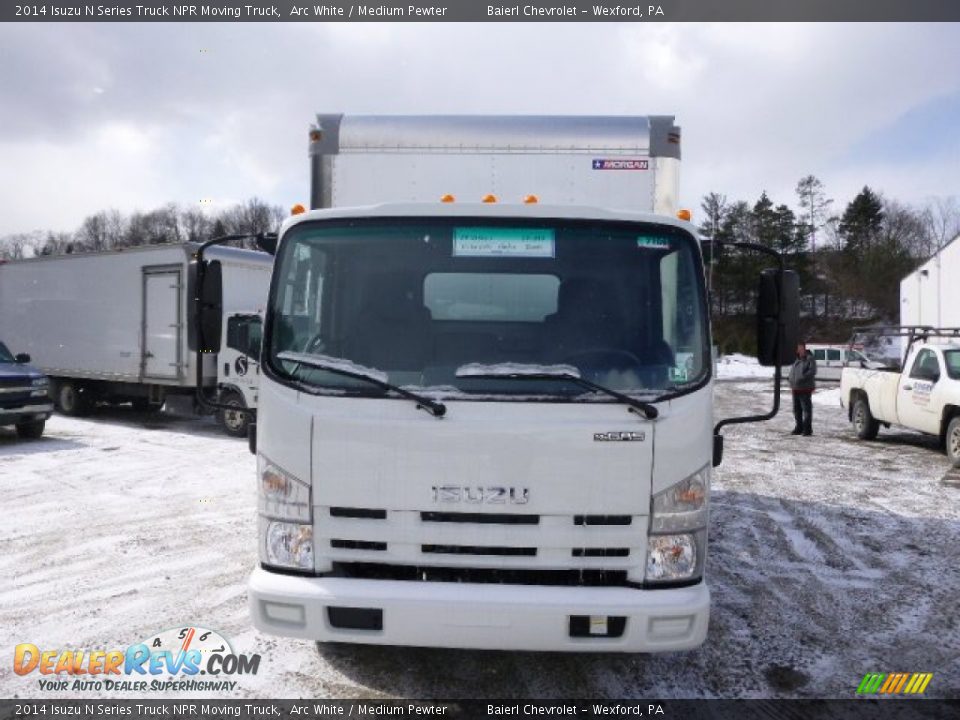 2014 Isuzu N Series Truck NPR Moving Truck Arc White / Medium Pewter Photo #3