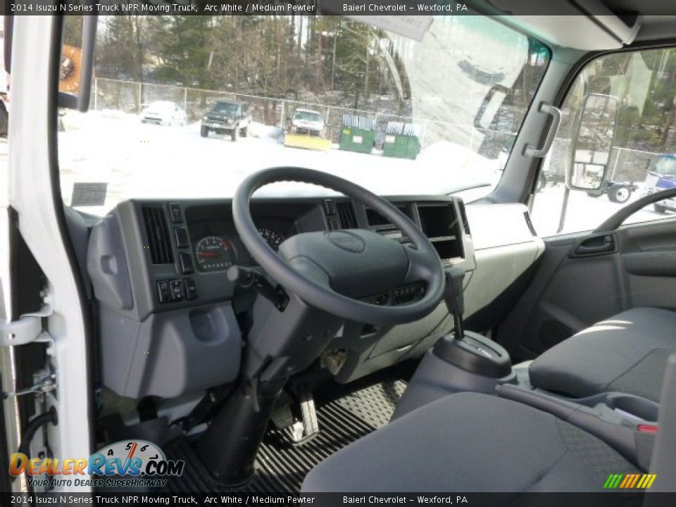 2014 Isuzu N Series Truck NPR Moving Truck Arc White / Medium Pewter Photo #12