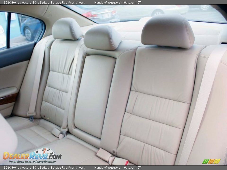 2010 Honda Accord EX-L Sedan Basque Red Pearl / Ivory Photo #17