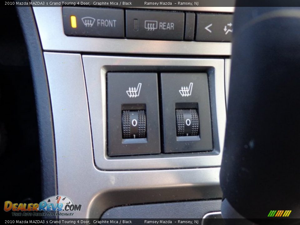 2010 Mazda MAZDA3 s Grand Touring 4 Door Graphite Mica / Black Photo #22