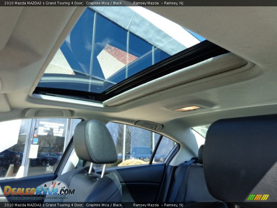 2010 Mazda MAZDA3 s Grand Touring 4 Door Graphite Mica / Black Photo #25