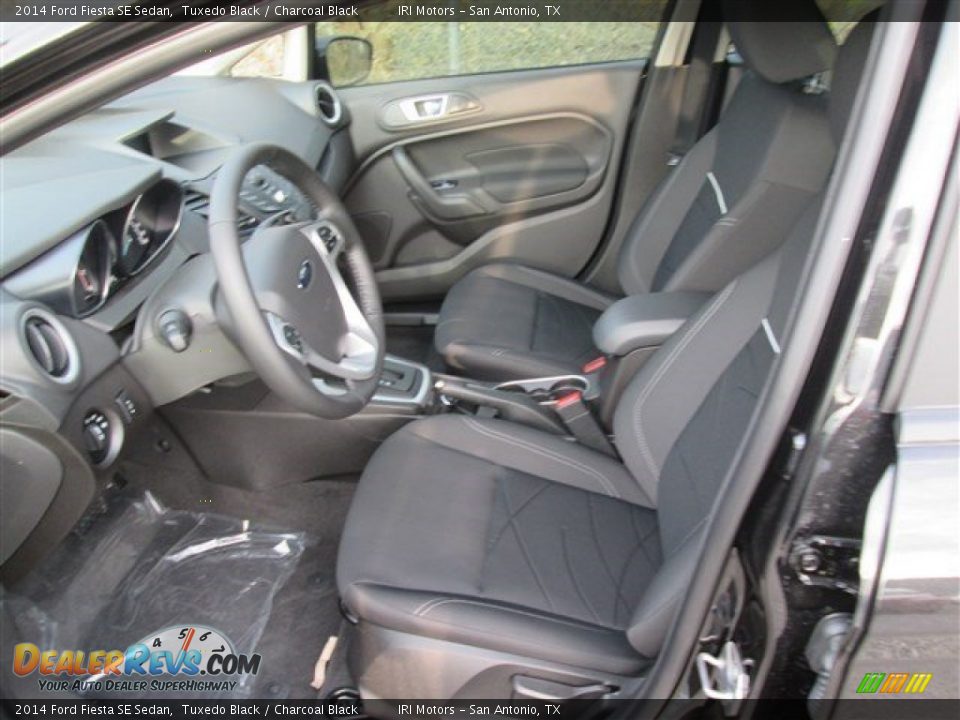 2014 Ford Fiesta SE Sedan Tuxedo Black / Charcoal Black Photo #9