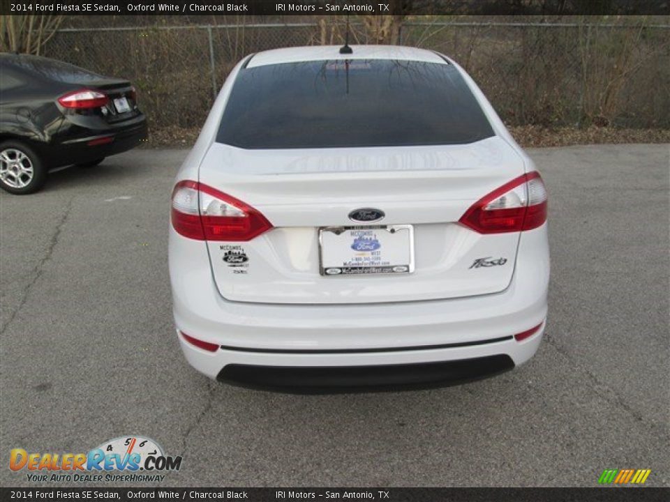 2014 Ford Fiesta SE Sedan Oxford White / Charcoal Black Photo #3